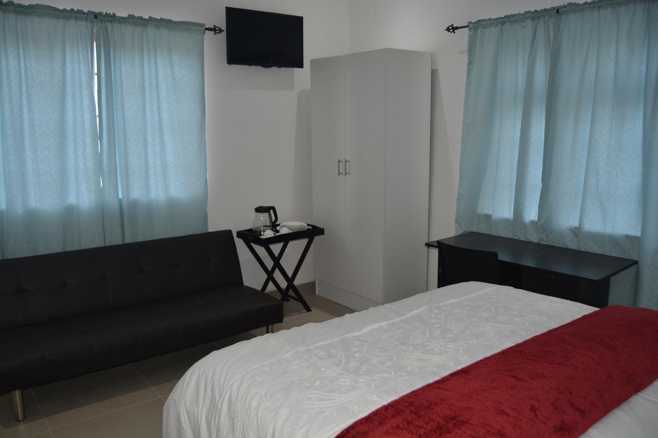 Fama Lodge Rm12 Κέιπ Τάουν Εξωτερικό φωτογραφία